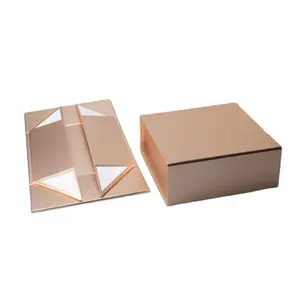 Custom Luxury White Magnet Flap Clothing Paper Box Foldable Magnetic Closure Gift Boxes Printer with Ribbon