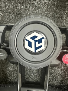Volante Deportivo de Fibra de Carbono y Cuero Premium con Múltiples Botones, Directo de Fábrica, para las Series 6, X5, M4, X6, Golf, Polo y <span class=keywords><strong>Scirocco</strong></span> - Product Image 4