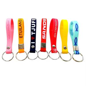 Porte-clés en silicone de couleur personnalisée, bracelet en silicone personnalisé avec impression de logo, bracelet en caoutchouc personnalisé chaud - Product Image 5