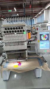 Máquina de Bordar Computarizada Automática de Alta Calidad con 15 Agujas, Mini, para Uso Doméstico, Nueva, con 1 Año de Garantía y Capacitación Gratuita - Product Image 3