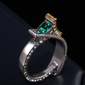 Anello moderno in pietra blu per donna, design scintillante intarsiato, gioielli eleganti e alla moda - Product Image 6