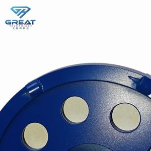 Plaque de meulage PCD de 5 pouces (125 mm) avec segments PCD ronds 6*1/4, outil de meulage de béton abrasif diamanté pour sols époxy, compatible avec les machines <span class=keywords><strong>Hilti</strong></span> - Product Image 4