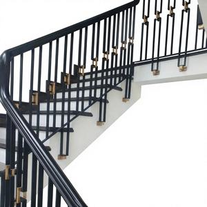 Puerta de Hierro Europea de Alta Calidad, Diseño Francés, Escalera Decorativa de Hierro, Acero Sólido de Alta Resistencia 14x14mm con 3 Años de Garantía - Product Image 1