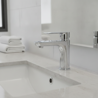 Robinet mitigeur bain de luxe léger finition chrome corps en cuivre pour eau chaude et froide