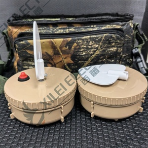Flicker Decoy Confezione da 2 Impermeabile Galleggiante Utilizzabile in Acqua di Falda Alimentato da 3 Batterie AA Senza Picchetto Richiamo per Uccelli per Fattorie Zone Umide <span class=keywords><strong>Piccioni</strong></span> - Product Image 4