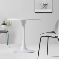 Table de meubles de restaurant blanche de luxe nordique Tulip Base Table de salle à manger ronde en métal en bois