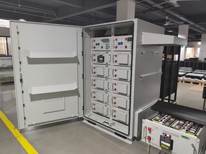 Sistema de Gabinete de Refrigeración Líquida para Baterías BESS Personalizado para Exteriores, Sistema Híbrido de Almacenamiento de Energía en Baterías para Uso Comercial e Industrial - Product Image 5