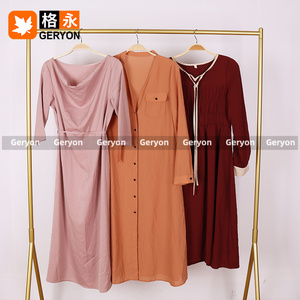 Robes en mousseline d'occasion vintage Geryon pour femmes, assortiment court et élégant, parfaites pour l'été, vêtements usagés en balles en gros - Product Image 6