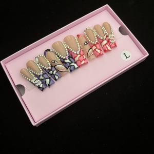 Vente chaude de beaux ongles en acrylique faits à la main, adaptés aux filles. 10 pièces peintes à la main <span class=keywords><strong>film</strong></span> presse ongles - Product Image 4