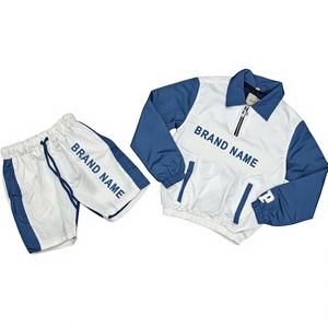 Ensemble de survêtement sportif personnalisé pour enfants, orange et blanc, avec veste demi-zip et short, séchage rapide, coupe classique, idéal pour le printemps - Product Image 5
