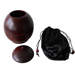 Houten urn voor as, ronde vorm, handgemaakt houten gedenkurn voor crematie en begrafenis - Product Image 4