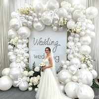 Kit d'arche de guirlande de ballons en latex blanc nacré et ballons en aluminium en forme de nœud pour la décoration de mariages, de douches nuptiales et de fiançailles
