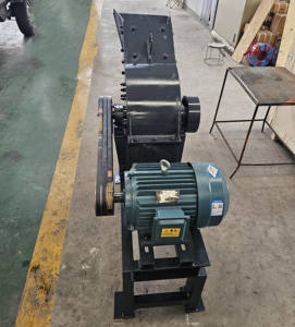 Hochwertige Hammer brecher mühle Sand herstellungs maschinen Tragbarer Diesel-Stein hammer brecher - Product Image 2