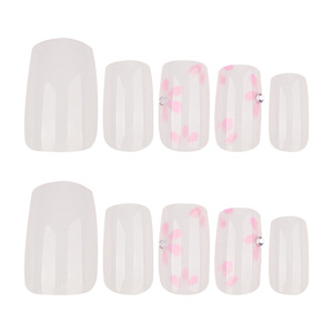 24 Uds moda <span class=keywords><strong>blanco</strong></span> <span class=keywords><strong>rosa</strong></span> amor medio venta al por mayor <span class=keywords><strong>uñas</strong></span> postizas prensa <span class=keywords><strong>uñas</strong></span> <span class=keywords><strong>palo</strong></span> de lujo en las <span class=keywords><strong>uñas</strong></span> - Product Image 2