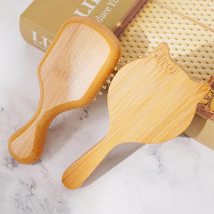 Mini Peine de Bambú Hecho a Mano para Viaje, Ecológico, para Peinar, Masajear el Cuero Cabelludo y Uso Doméstico - Product Image 3