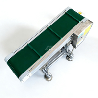 Convoyeur à bande incliné de bureau AST avec crampons pour le transport de petites pièces, l'emballage alimentaire et le transfert – Élévateur de table compact, durable et réglable