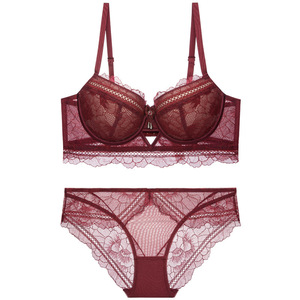 Ensemble de lingerie sexy en dentelle et résille, soutien-gorge push-up rembourré et culotte confortable - Product Image 6