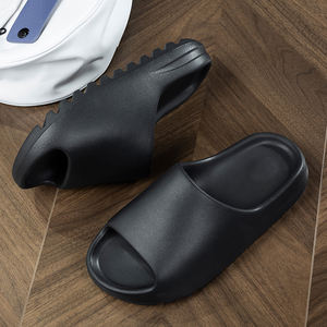 Pantuflas de EVA Antideslizantes y de Suela Blanda, Resistentes al Agua y a la Humedad, Venta al Por Mayor - Product Image 1