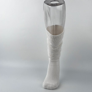 جوارب سميكة وثقيلة بالجملة للنساء والأطفال والشباب، تصميم أنبوبي قابل للطي مع نمط حيواني وشعار على القاعدة - للأولاد والبنات - Product Image 3