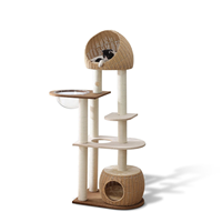 Arbre à chat en panneaux de particules intégrés avec une conception sûre et durable, incluant une plateforme de saut et un poteau à gratter