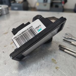 ไฟส่องป้าย<span class=keywords><strong>ทะเบียน</strong></span> LED ความสว่างสูง 40W 12V Canbus สำหรับ<span class=keywords><strong>รถ</strong></span>ยนต์ Geely, กันน้ำระดับ IP65 หมาย<span class=keywords><strong>เลข</strong></span>อะไหล่แท้ 7066000300 พร้อมการรับประกันจากโรงงาน 1 ปี - Product Image 1