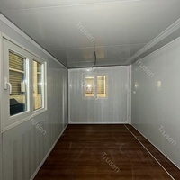 Maison conteneur portable extensible de 30 pieds à 2 chambres, résistante à l'humidité, avec structure en acier léger, design moderne et construction épaissie