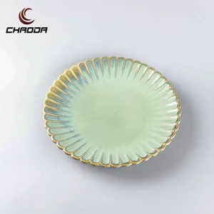 CHAODA 10 Inch Luxury European Style Bulk Porcelain Round Charger Plate Gold Rim Ceramic Dinner Plate Dish Sets Decorated