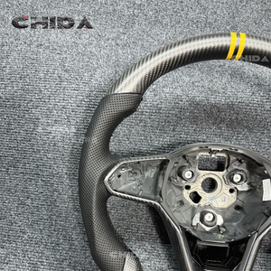 Marco de volante de fibra de carbono mate adecuado para Volkswagens <span class=keywords><strong>Golf</strong></span> 8 <span class=keywords><strong>Golf</strong></span> 7 <span class=keywords><strong>Golf</strong></span> 6 VW GTI MK5 MK6 MK7 MK8 Id7 <span class=keywords><strong>Id3</strong></span> Passat CC - Product Image 2