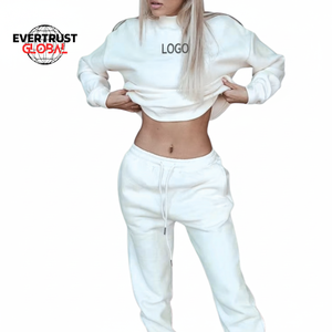 Conjunto de pantalones cortos de 2 piezas para mujer con logotipo personalizado, Sudadera con capucha informal de alta calidad, pantalones de chándal, diseño de hombros caídos, cuello levantado, estampado de cuentas - Product Image 1