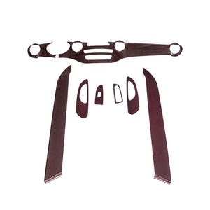 Kit Interni in Fibra di Carbonio 8 Pezzi, Copertura Cruscotto Rosso e Nero per <span class=keywords><strong>Mercedes</strong></span> <span class=keywords><strong>Classe</strong></span> <span class=keywords><strong>V</strong></span> <span class=keywords><strong>Vito</strong></span> W447 V260 dal 2017 in poi - Product Image 1