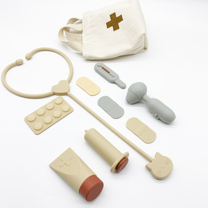 Kit de <span class=keywords><strong>Doctor</strong></span> de Juguete de Silicona para Niños, Kit de Juego Sensorial Montessori con Bolsa de Almacenamiento para Niños y Niñas - Product Image 6