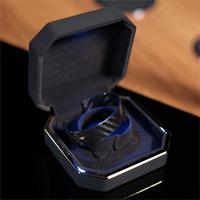 Bracelet en fibre de carbone avec logo personnalisé, boîte cadeau de luxe, bracelet pour homme OEM/ODM, léger et hypoallergénique