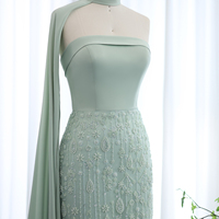 Sharon Said SS014 Robe de soirée de luxe Perles vert sauge avec écharpe Cape élégante sans bretelles Dubaï Femmes Fête de mariage