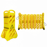 Barrière de sécurité rétractable de 13 pieds, barricade de circulation pliable avec roues non-marquantes, avertissement jaune ANSI OSHA pour utilisation en intérieur