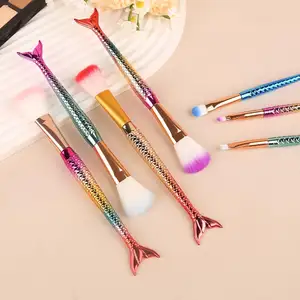 Fish Tail 4PCS Makeup Brushes New Gradient Rainbow Mermaid-Shaped Makeup Brush Kit Cosmetic Brush Set With Pvc Bag