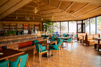 Luxe PVDF Tissu Traction Membrane Structure Toit Safari Glamping Tentes Maison Préfabriquée pour Restaurant Hôtel Vie