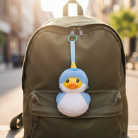 Jouet en peluche en gros, motif baleine ou canard de dessin animé, avec visage en PVC 3D et corps en peluche, porte-clés en peluche baleine ou canard