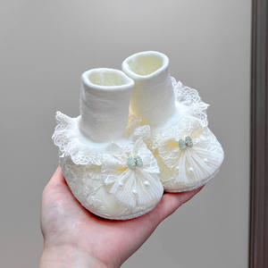 Automne hiver nouvelles chaussures pour bébés filles avec semelles intérieures souples en PVC et PU chaussettes chaudes et non tombantes pour tout-petits d'un an pour femmes - Product Image 5