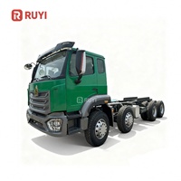Vente en gros d'usine HOWO NX 8x4 conduite à droite 420 CV Nouveau Weichai Camion tracteur routier d'occasion à vendre