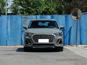 Véhicule SUV de luxe <span class=keywords><strong>Audi</strong></span> <span class=keywords><strong>Q3</strong></span> FWD Sièges en cuir R19 Pneus essence Bon <span class=keywords><strong>prix</strong></span> Voiture familiale à usage adulte Offre Spéciale d'occasion - Product Image 2