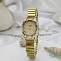 Hete Aanbieding Mode Ovale Stijl Luxe Zakelijke Horloges Kleurrijke Klassieke Polshorloge voor Dames