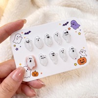 100 pièces/sac Breloques d'ongles fantômes d'Halloween 3D en résine blanche lumineuse à dos plat pour décorations d'ongles DIY et fournitures de salon de manucure