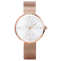 Montre à quartz pour femme au design minimaliste de luxe, bracelet en acier inoxydable, cadran en verre, affichage de la date, emballage en boîte cadeau