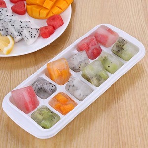 Biểu tượng tùy chỉnh bán buôn bền Stackable <span class=keywords><strong>Ice</strong></span> khay cho tủ đông <span class=keywords><strong>Ice</strong></span> <span class=keywords><strong>Cube</strong></span> Maker Silicone <span class=keywords><strong>Ice</strong></span> <span class=keywords><strong>Cube</strong></span> khay với nắp - Product Image 2