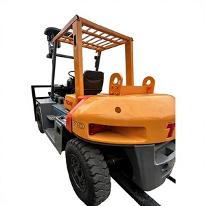 Montacargas Usado Original Japonés TCM FD70 de 7 Toneladas, Elevación de 3m con Motor Isuzu, Montacargas Diésel de Segunda Mano TCM de 3, 6, 7, 8 y 10 Toneladas - Product Image 1
