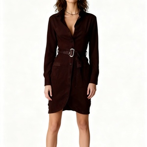 Robe chemise courte en velours suédé pour femme, à manches longues, col et boutonnage simple, avec ceinture, tendance automne - Product Image 4