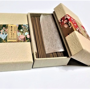 Incienso Japonés Natural de Sándalo Sin Bambú, Set de Regalo en Caja, Varillas de Incienso de Sándalo - Product Image 3