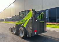 Matériel de terrassement de marque chinoise Zoomlion ZS085V, mini-chargeuse compacte diesel avec service de personnalisation