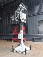 Menara keamanan CCTV All-In-One portabel surya dengan kamera 4G untuk pemantauan tempat parkir