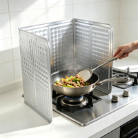 Baffle anti-éclaboussures pliable en aluminium imperméable et facile à nettoyer pour cuisinière à gaz, avec protection contre les éclaboussures d'huile et isolation thermique